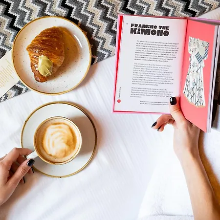 New Design St.peter بيت ضيافة 4*